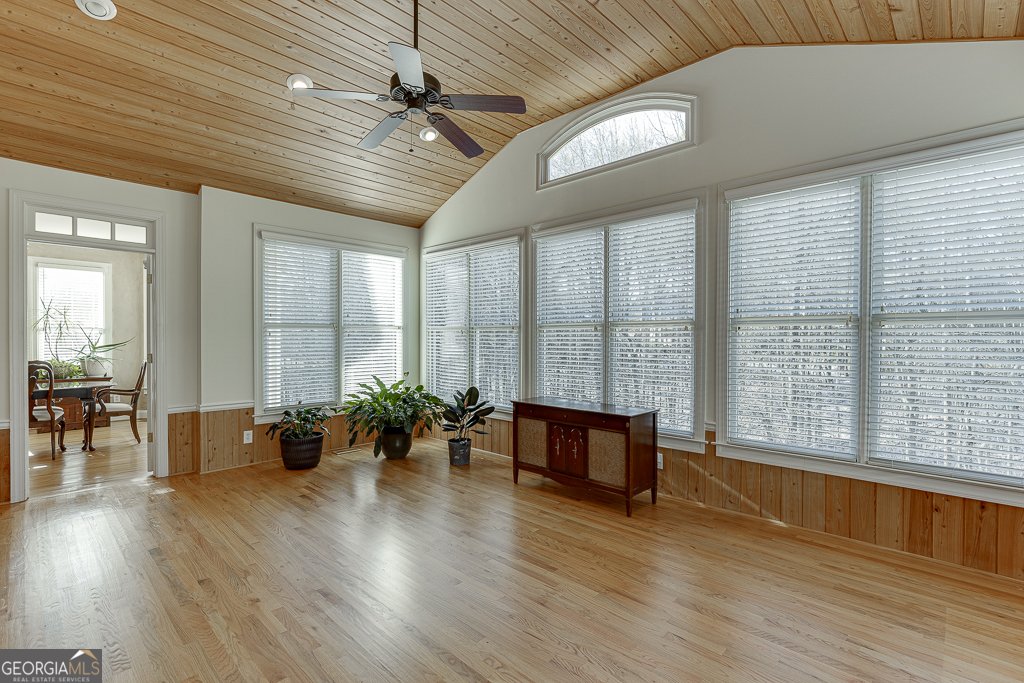 382 Spring Willow Drive Sugar Hill - Photo 30