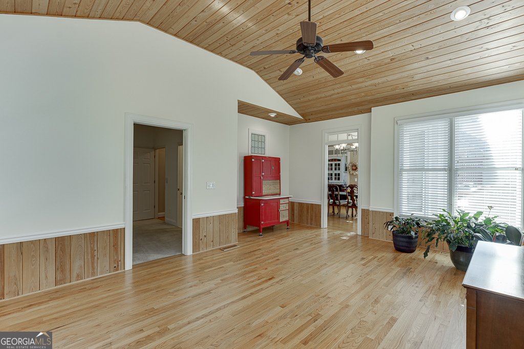 382 Spring Willow Drive Sugar Hill - Photo 31