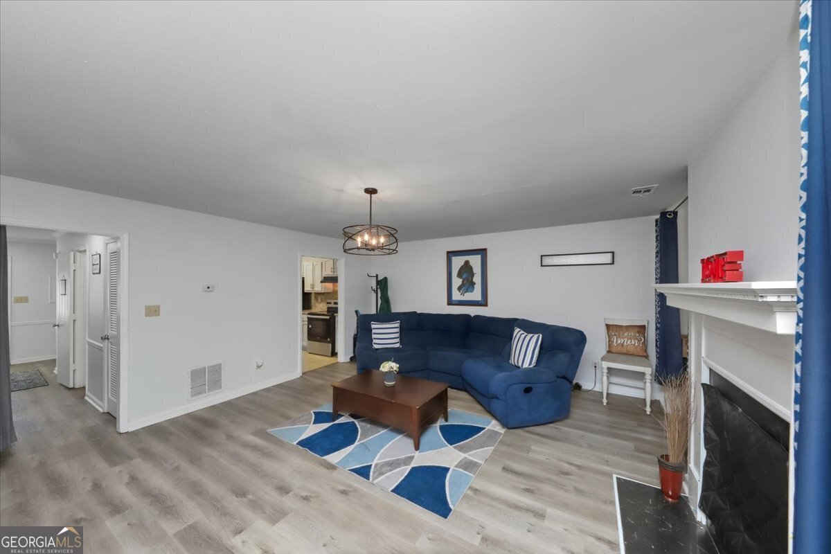 8053 WOODLAKE Drive Riverdale - Photo 16