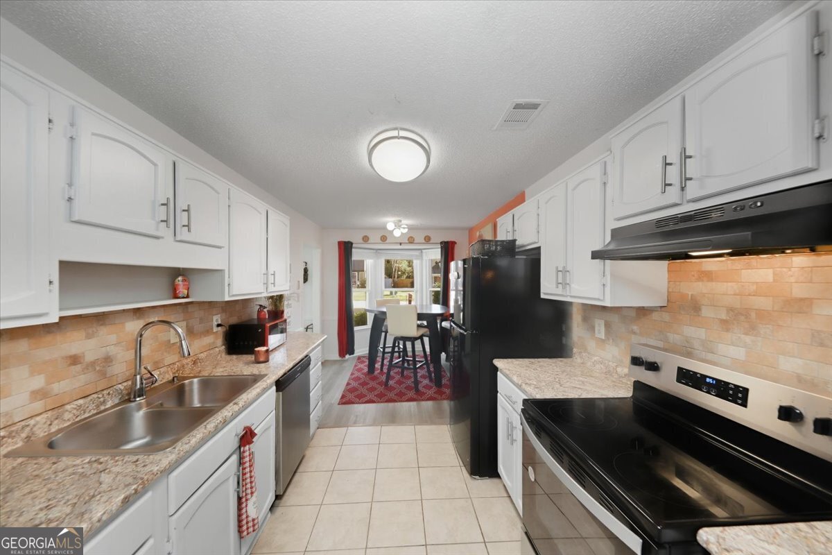 8053 WOODLAKE Drive Riverdale - Photo 6