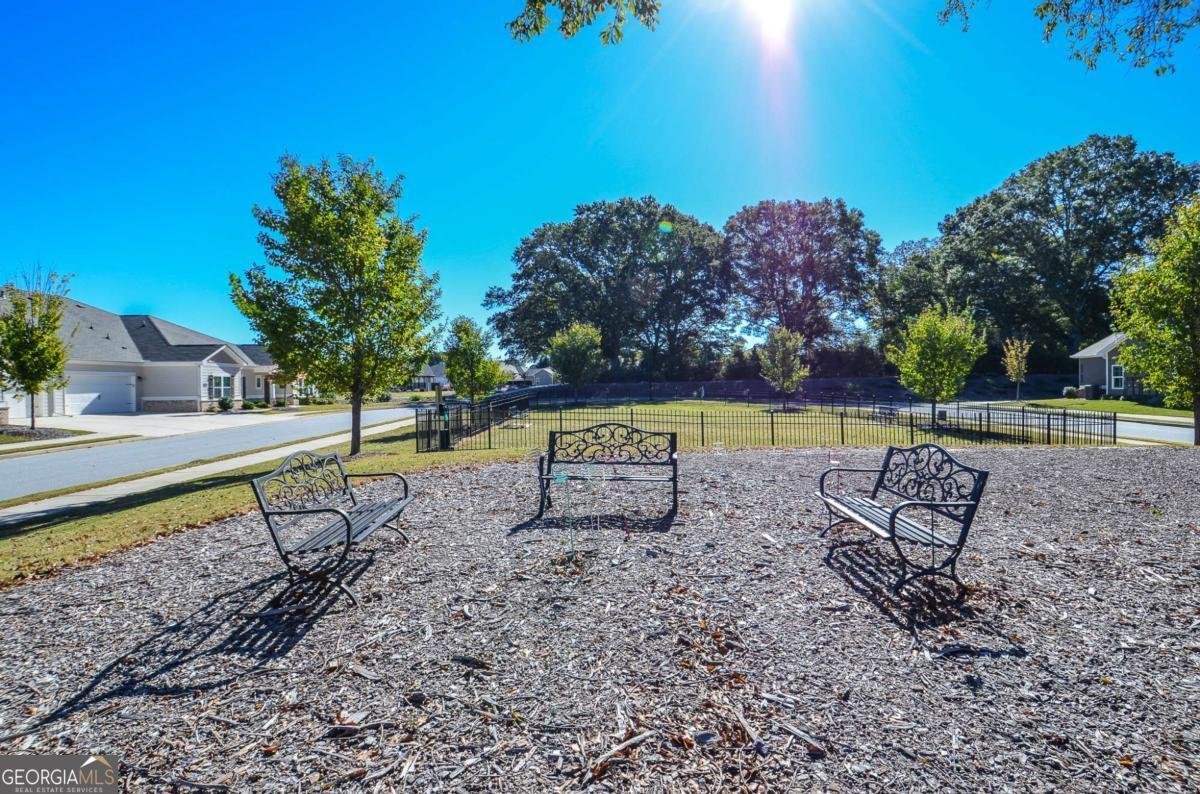 2562 Rathburn Circle Loganville - Photo 36