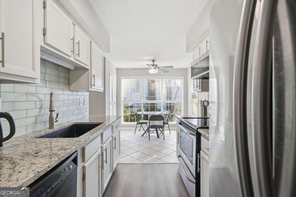 101 Glenleaf Drive Peachtree Corners - Photo 15