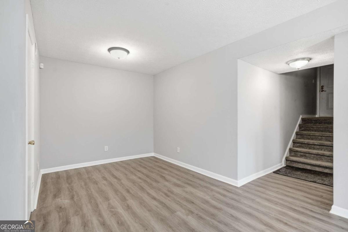 101 Glenleaf Drive Peachtree Corners - Photo 9