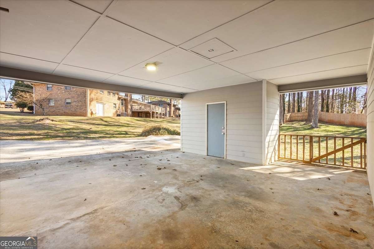 3241 Wildwood Drive Marietta - Photo 8