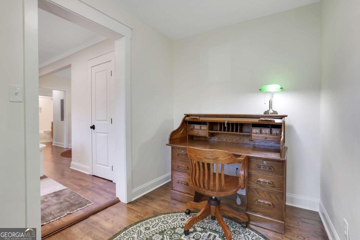 207 Walthall Street Marietta - Photo 32