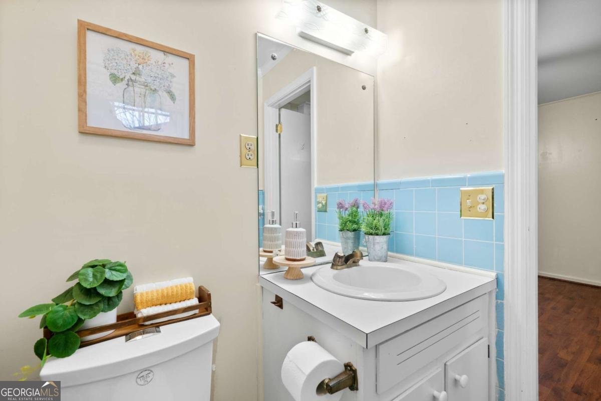 192 Saxon Court Canton - Photo 19