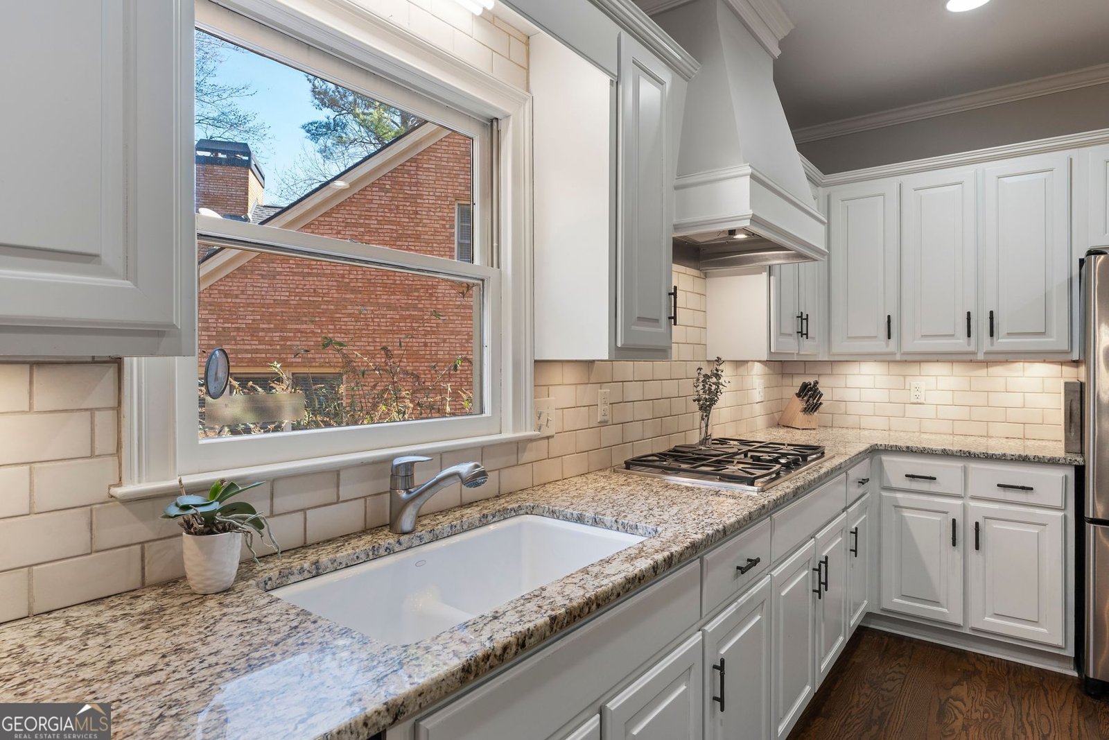 225 Embassy Court Atlanta - Photo 18