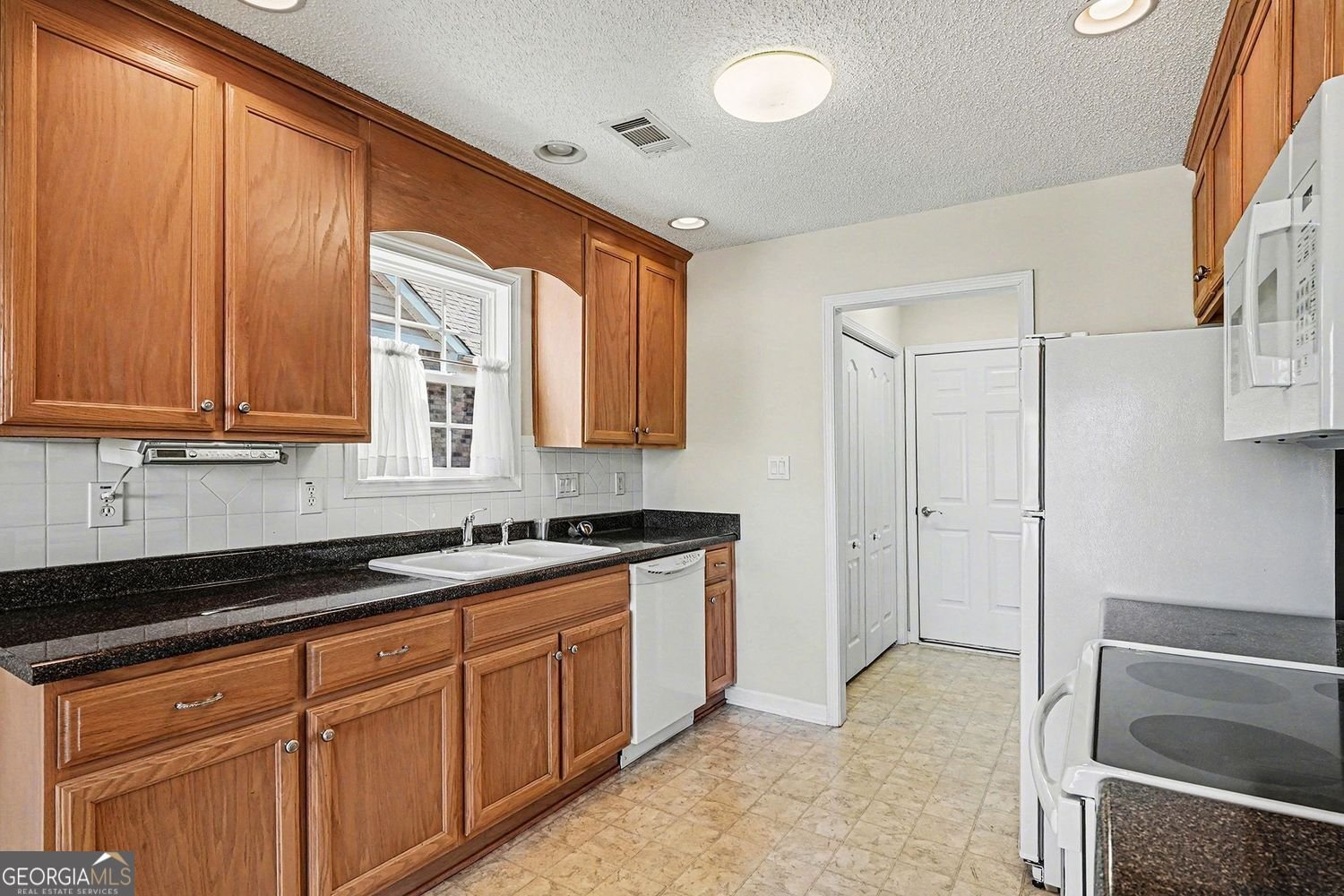 1495 Empress Drive McDonough - Photo 11