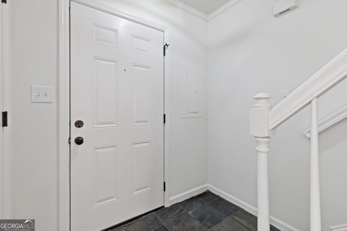 6423 Wedgeview Drive Tucker - Photo 8