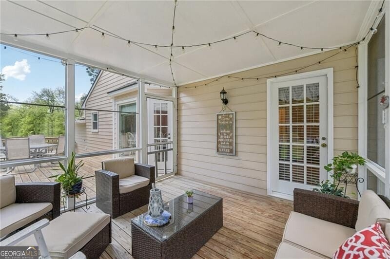 2412 Meadowglen Trail Snellville - Photo 38