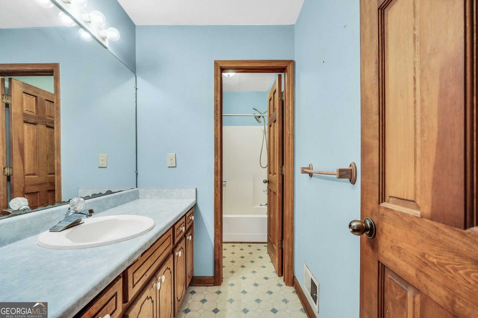 135 Springvalley Way Stockbridge - Photo 32