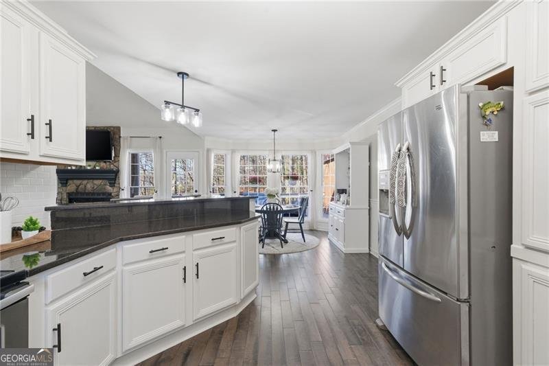 7376 Bates Drive Cumming - Photo 10