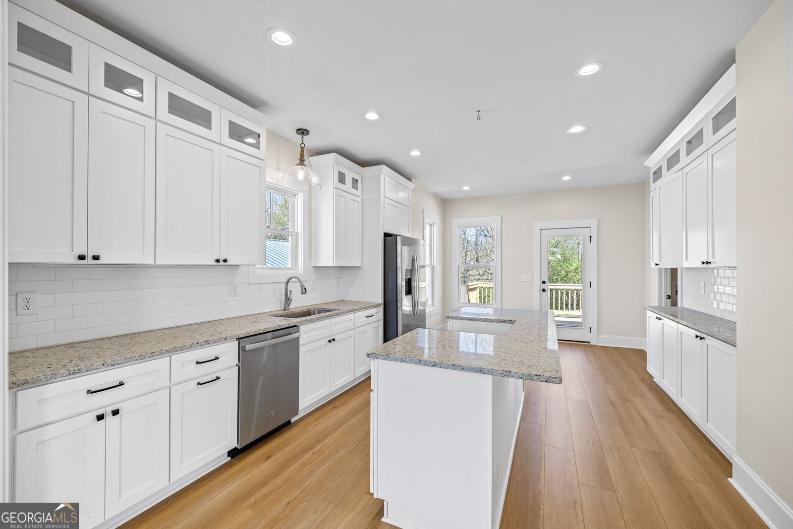 409 Roper Drive Clarkesville - Photo 8