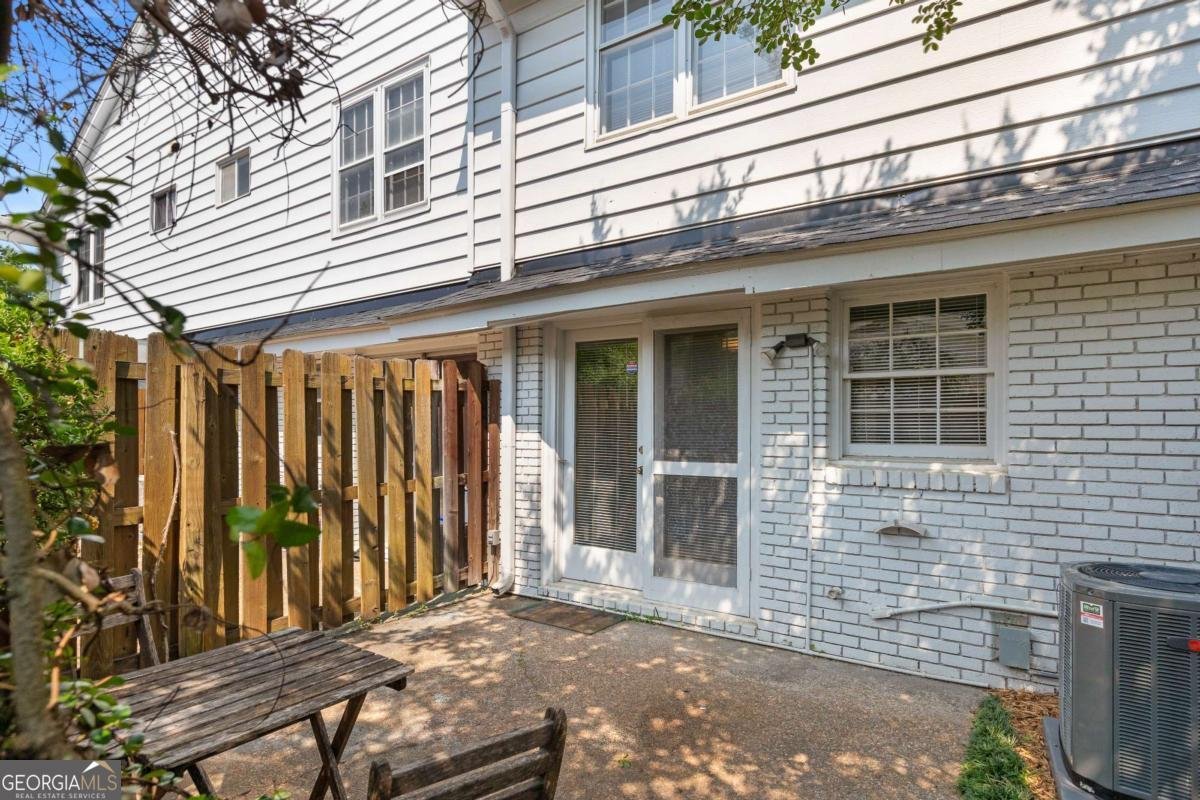 136 Peachtree Memorial Drive Atlanta - Photo 14