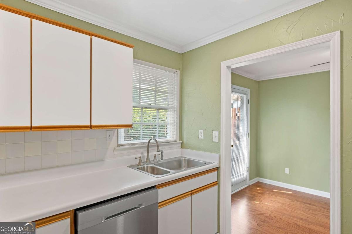 136 Peachtree Memorial Drive Atlanta - Photo 6