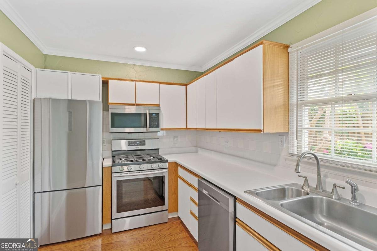 136 Peachtree Memorial Drive Atlanta - Photo 7