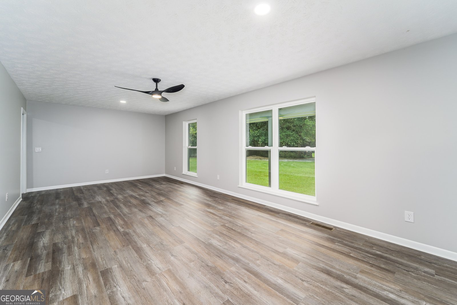 115 Travis Trail Waycross - Photo 9