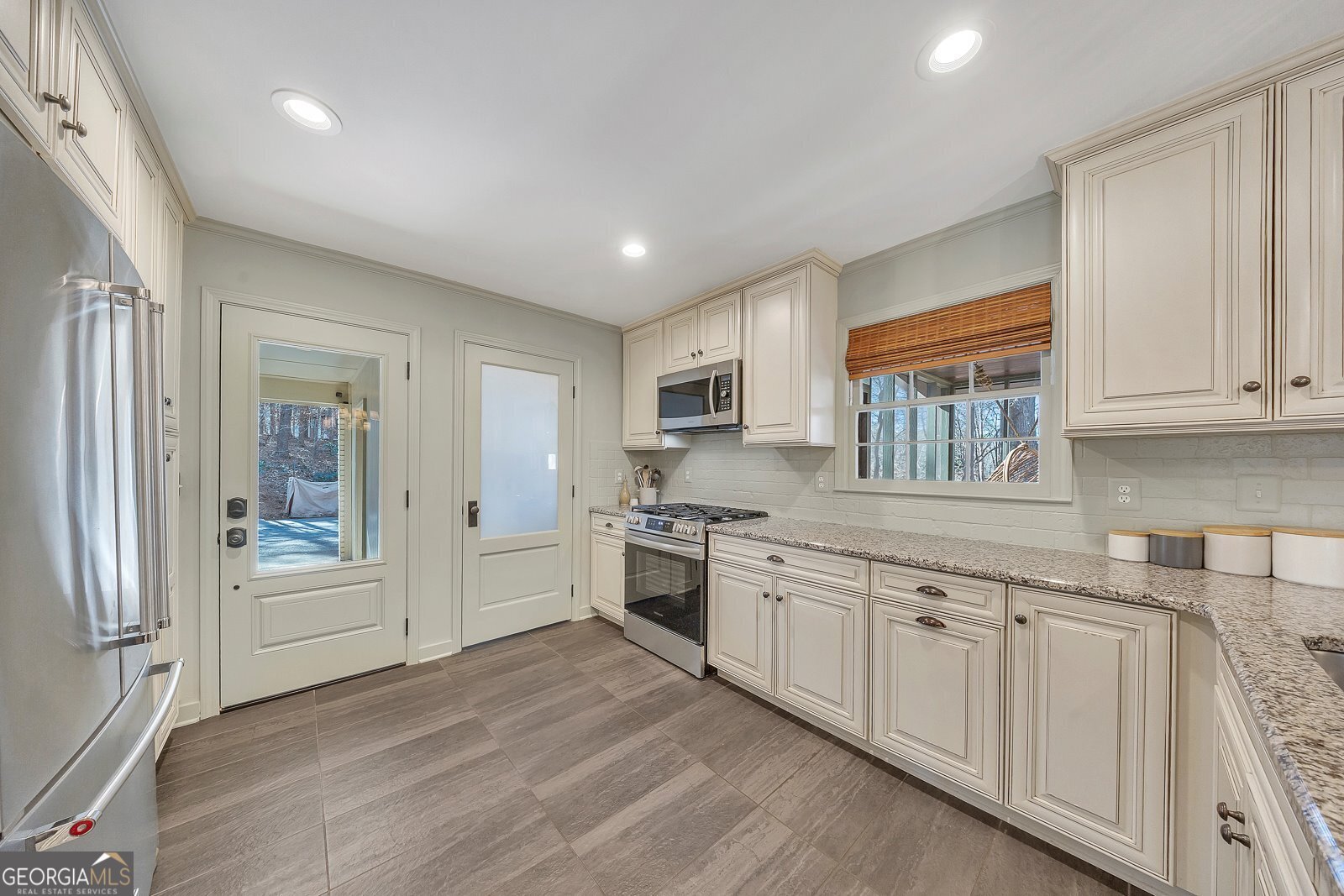 940 Oakdale Road Canton - Photo 17