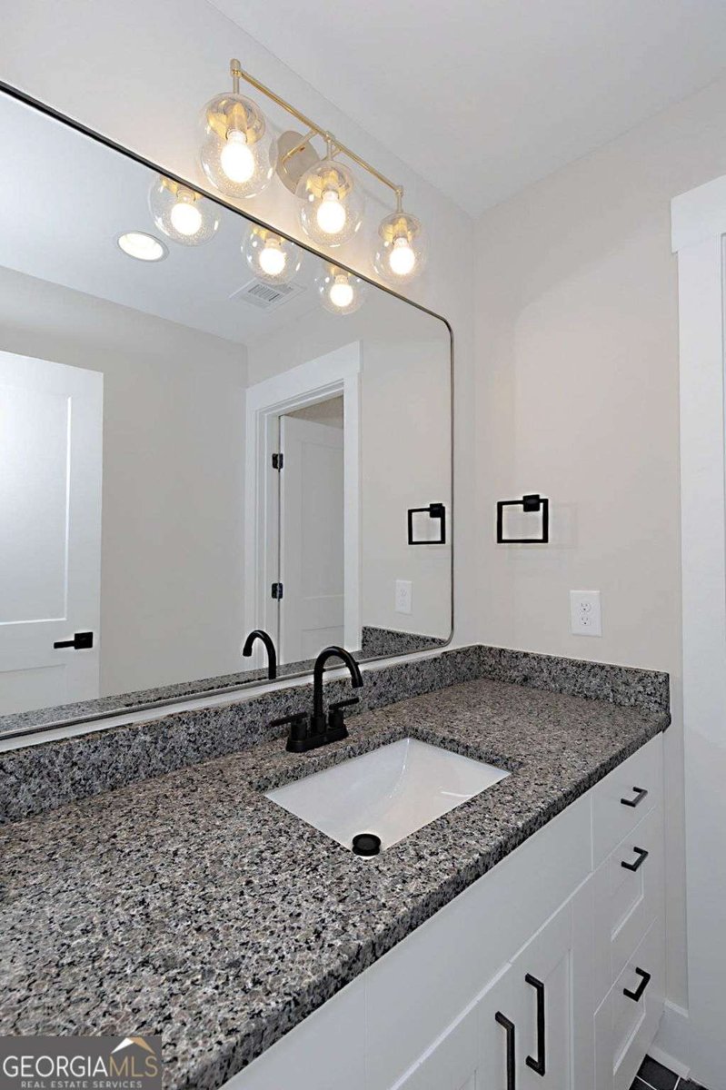 128 Jasmine Lane Lagrange - Photo 33