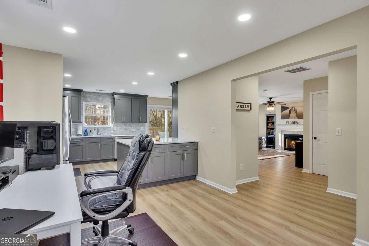 350 Meadows Lane Canton - Photo 9