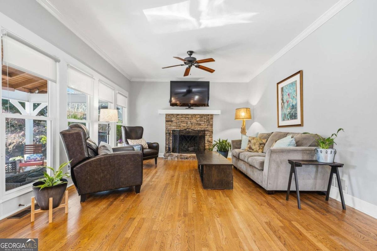 2892 Wynfair Drive Marietta - Photo 10