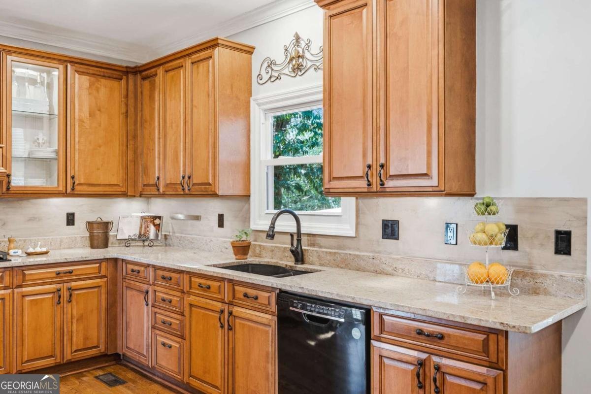 2892 Wynfair Drive Marietta - Photo 15