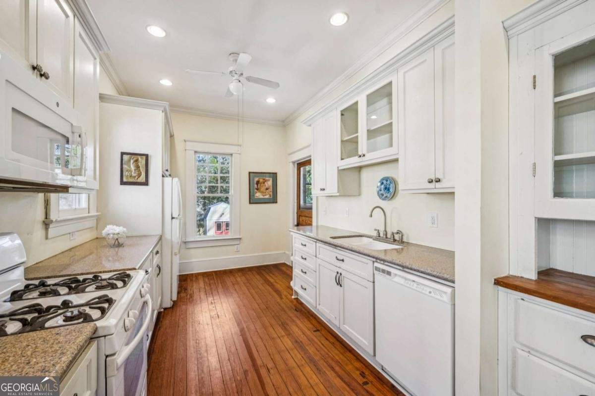 331 Elmira Place Atlanta - Photo 10