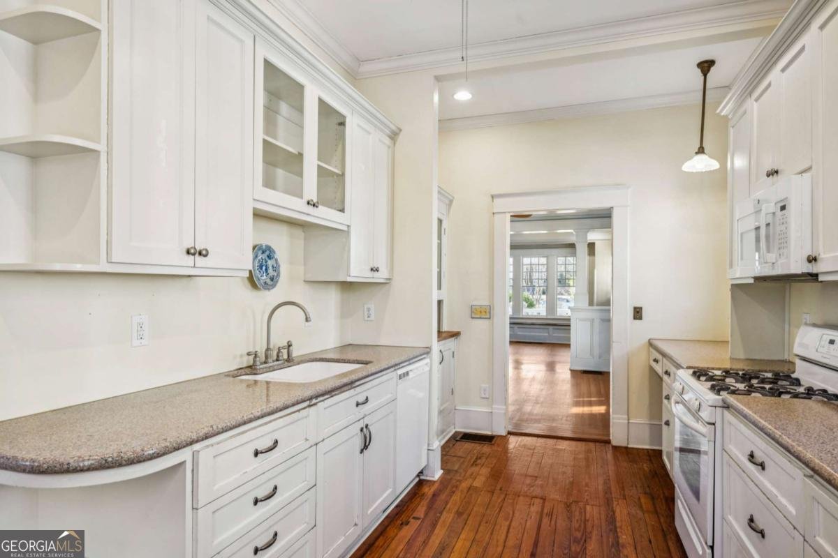 331 Elmira Place Atlanta - Photo 12