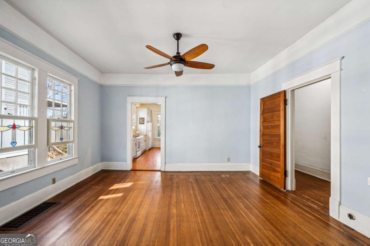 331 Elmira Place Atlanta - Photo 8