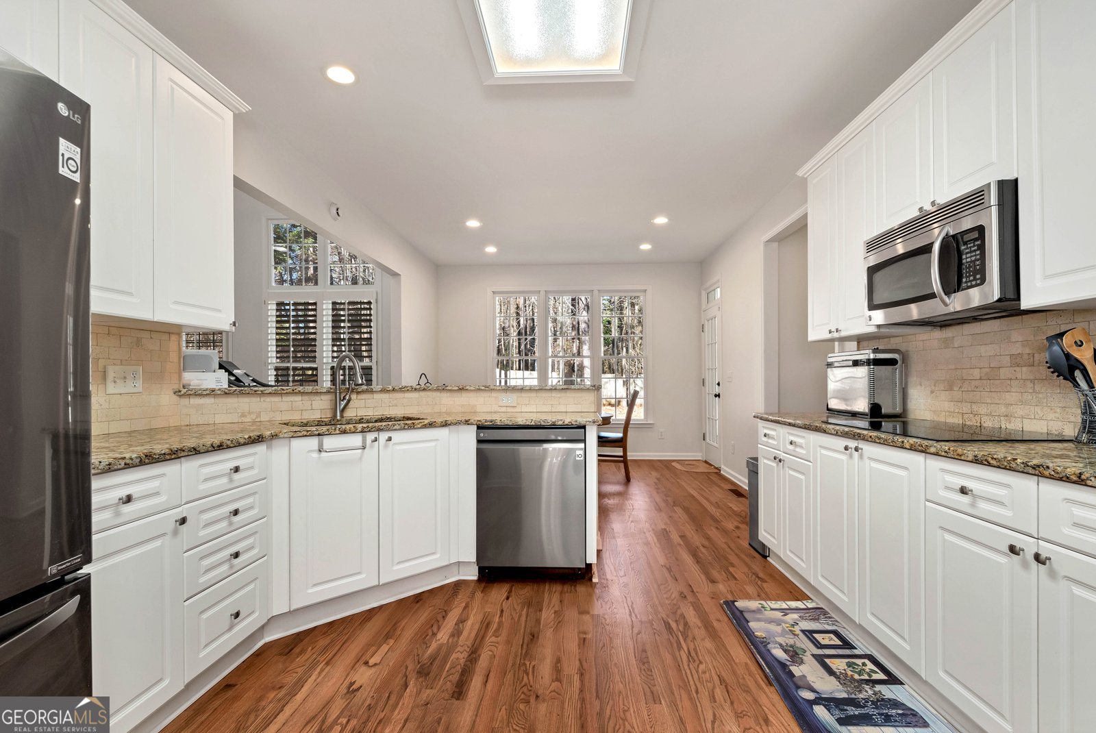 7085 Burwick Lane Cumming - Photo 18