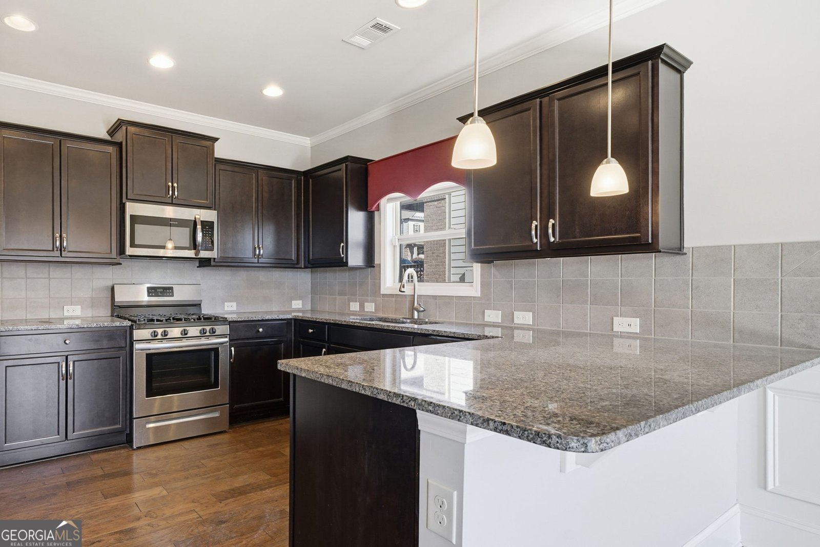 6535 Crosscreek Lane Flowery Branch - Photo 17