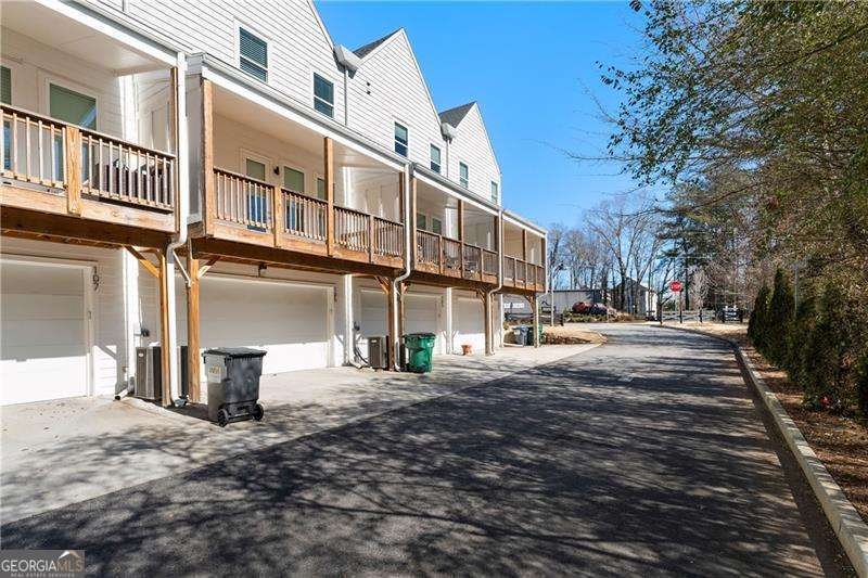 105 Pearl Street Woodstock - Photo 32