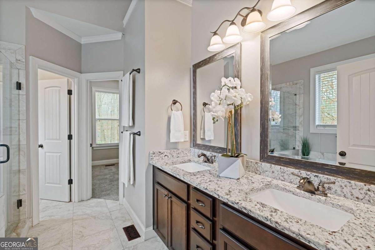 132 Amberleigh Drive White - Photo 29