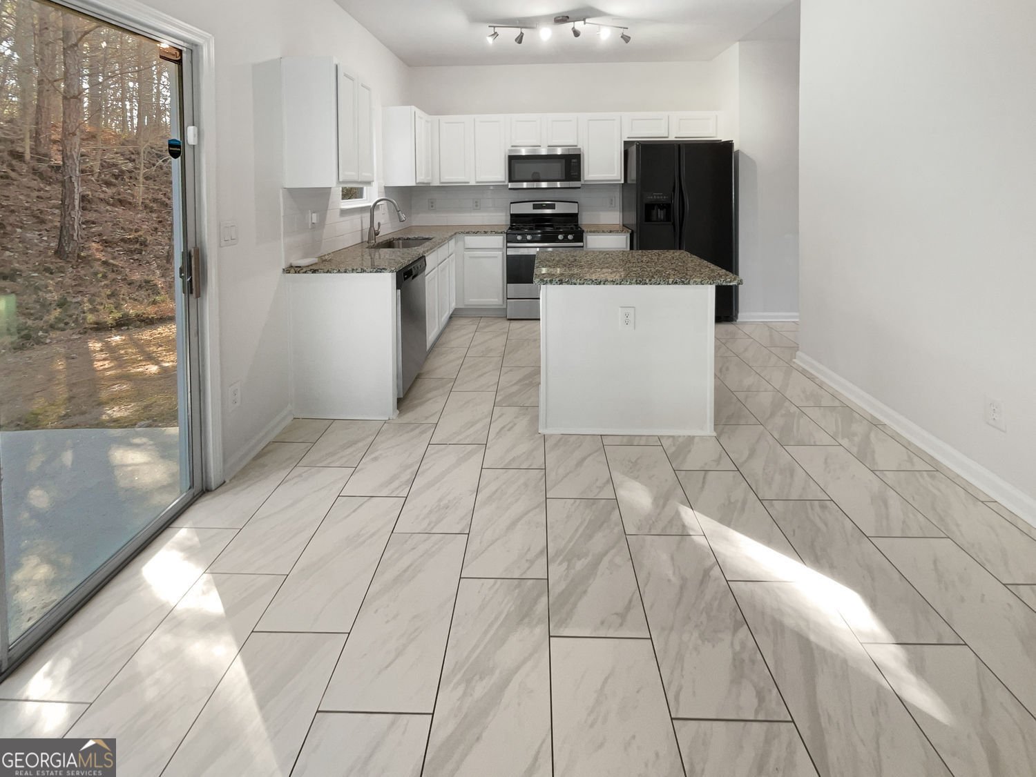 100 Big Elk Court Atlanta - Photo 6