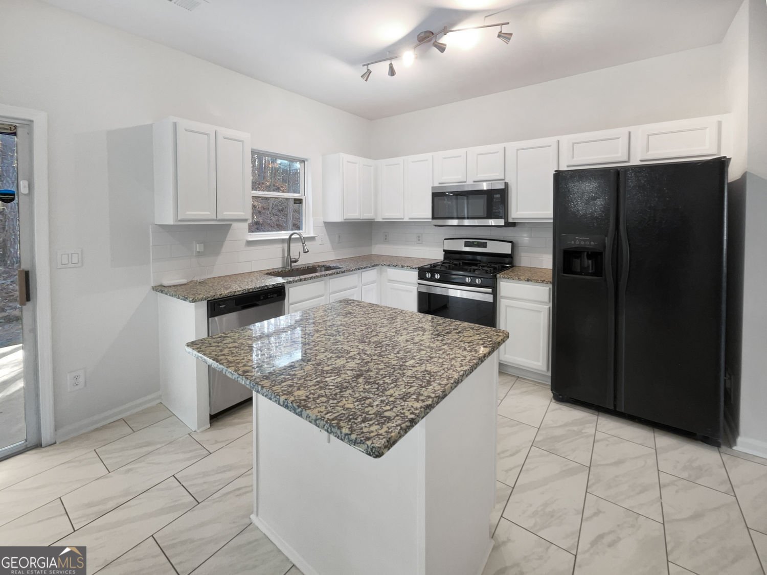 100 Big Elk Court Atlanta - Photo 7