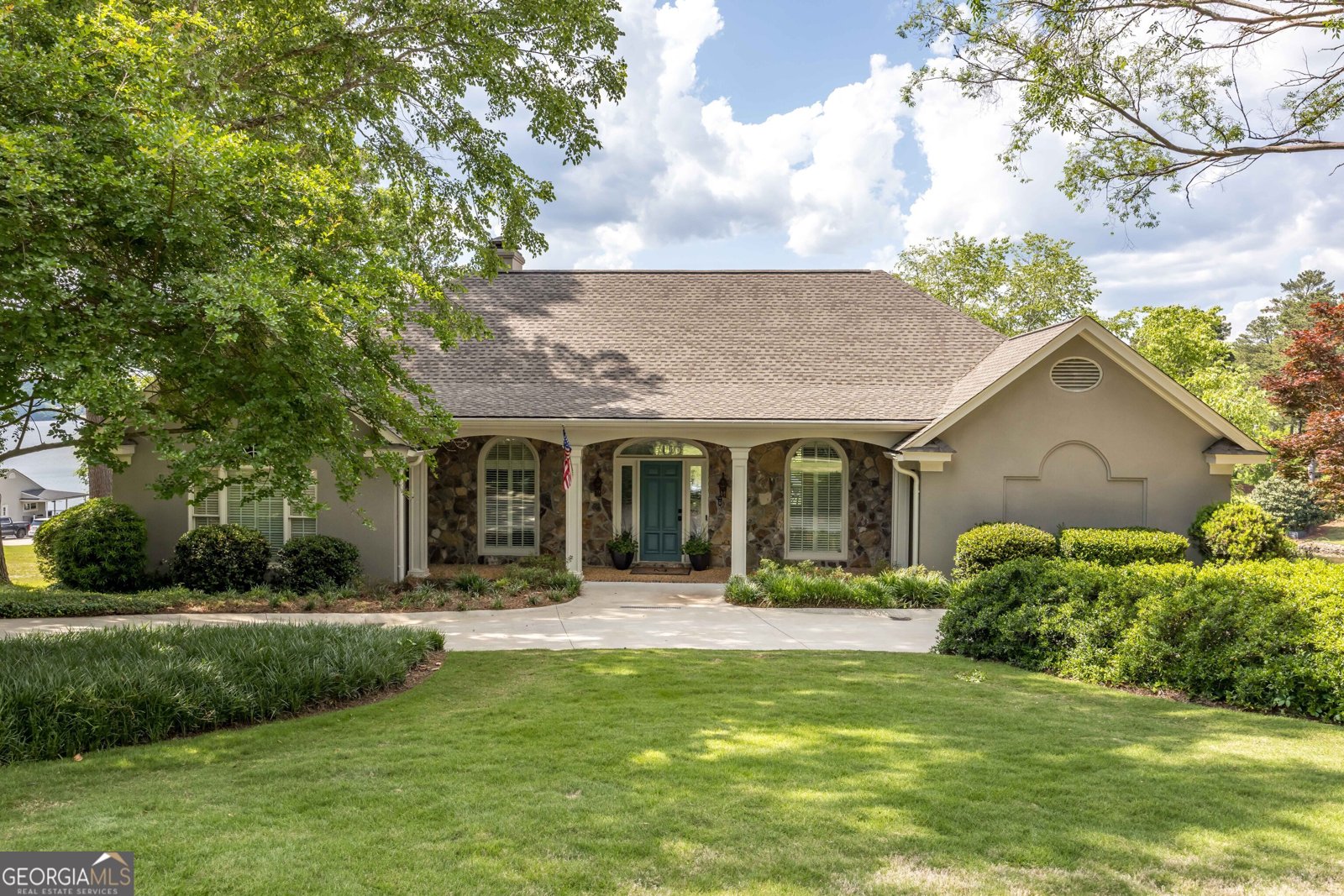 254 CASCADE ROAD COLUMBUS - Photo 1