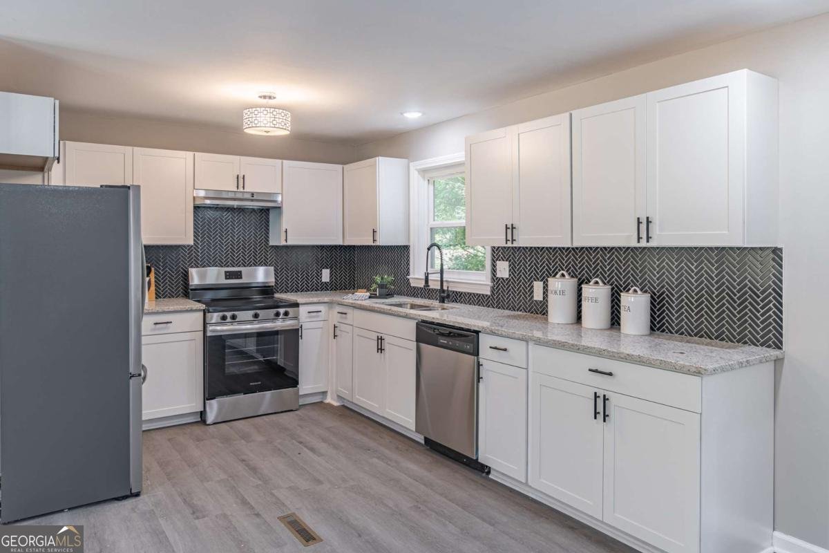 1523 Delia Drive Decatur - Photo 10