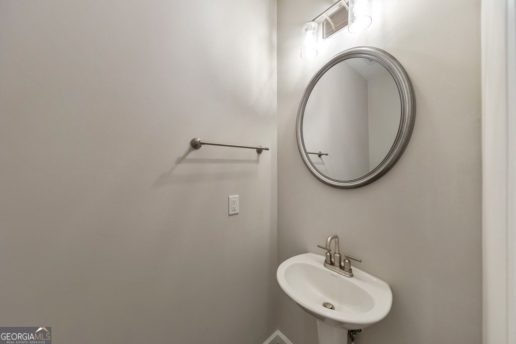 1235 Herty Drive Marietta - Photo 15