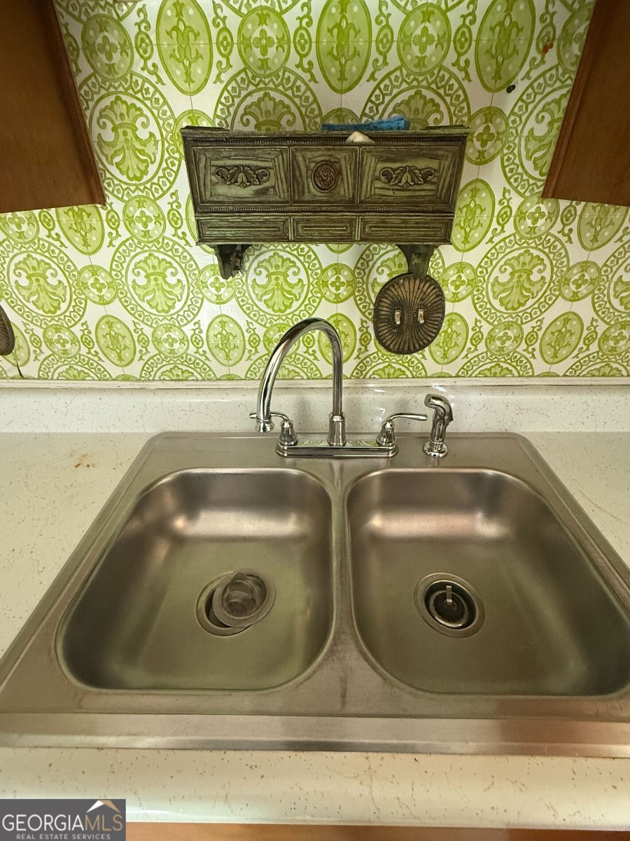 4701 Flat Shoals Road Union City - Photo 10