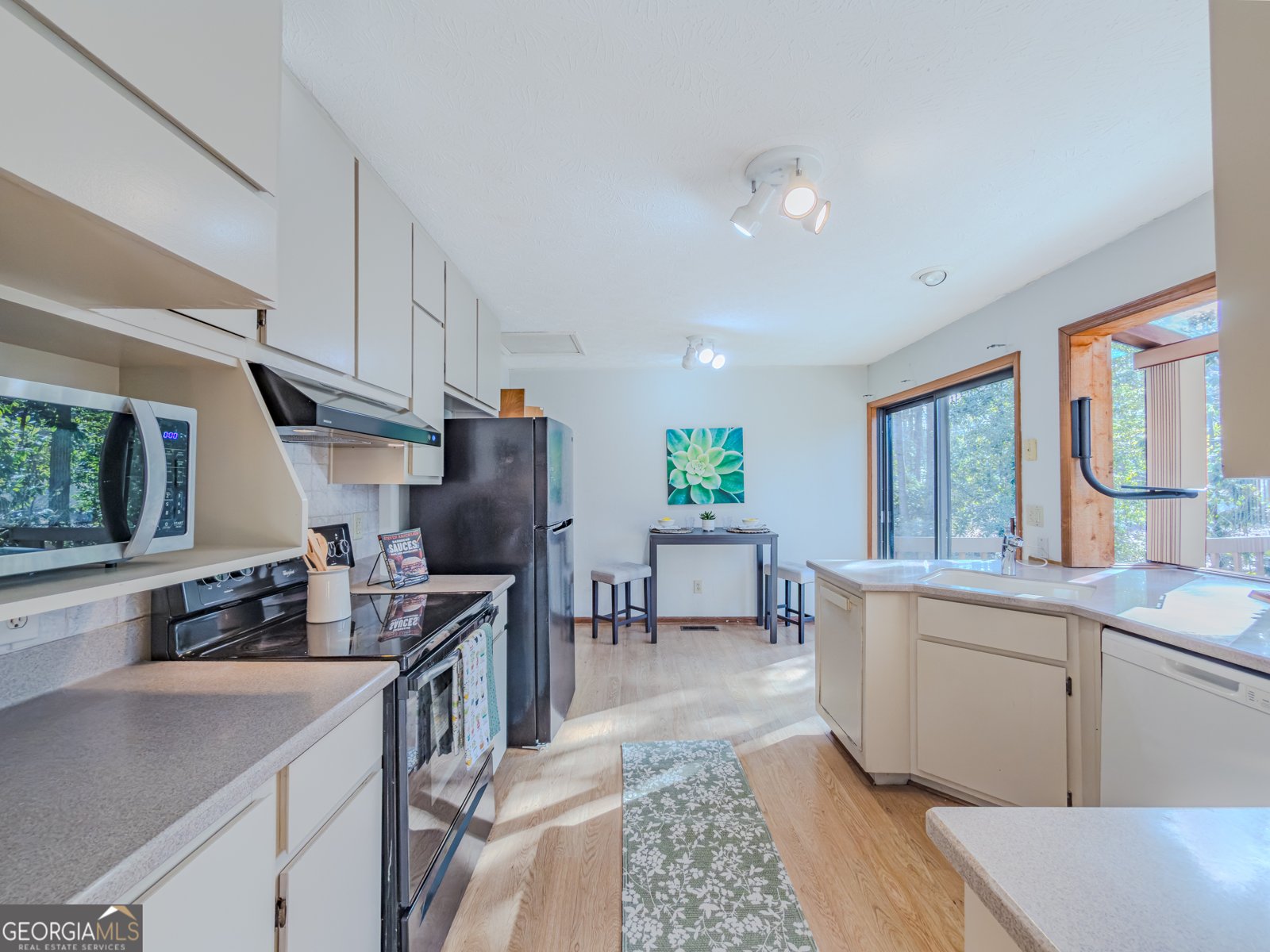 3053 Pointe Court Snellville - Photo 12