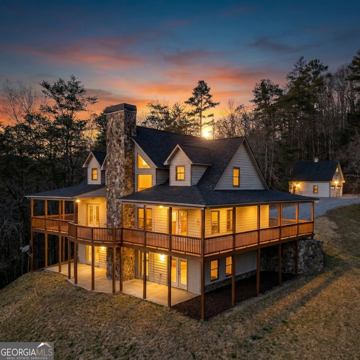 661 Toccoa River Forest Mineral Bluff - main photo