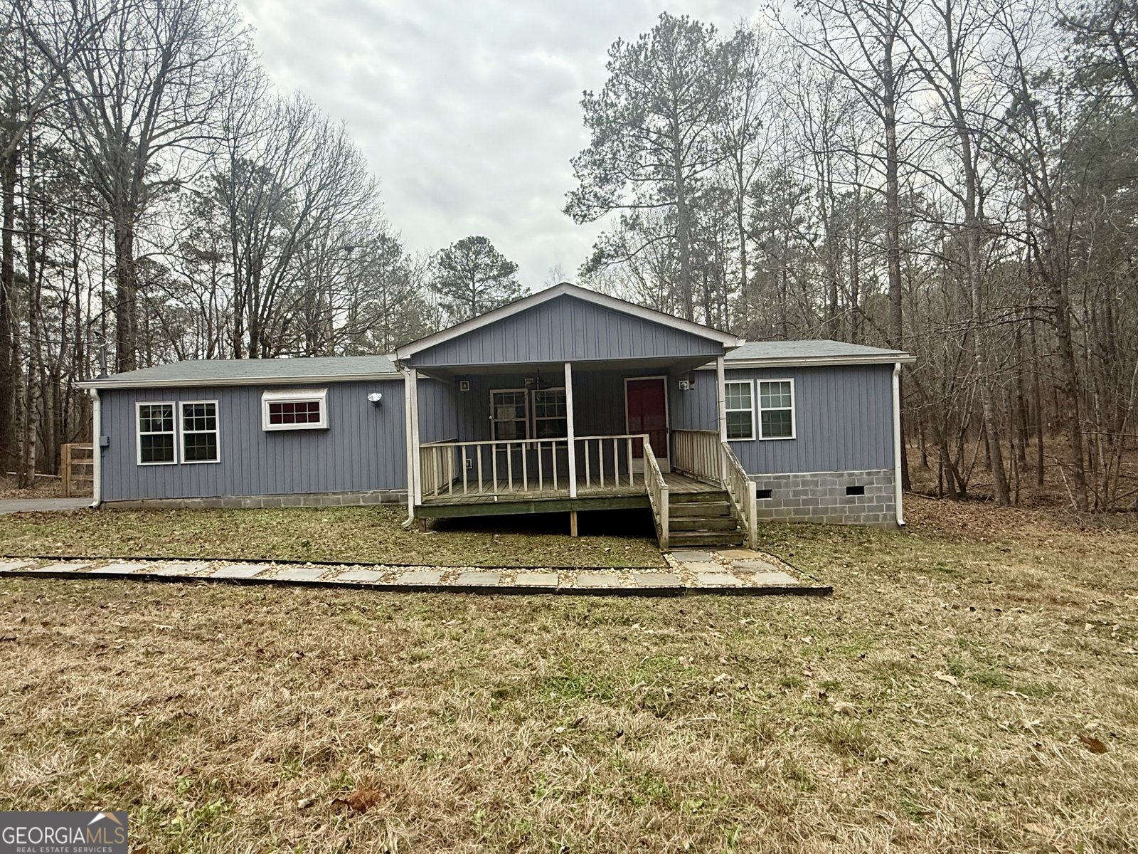 307 Old Dames Ferry Road Forsyth - Photo 1