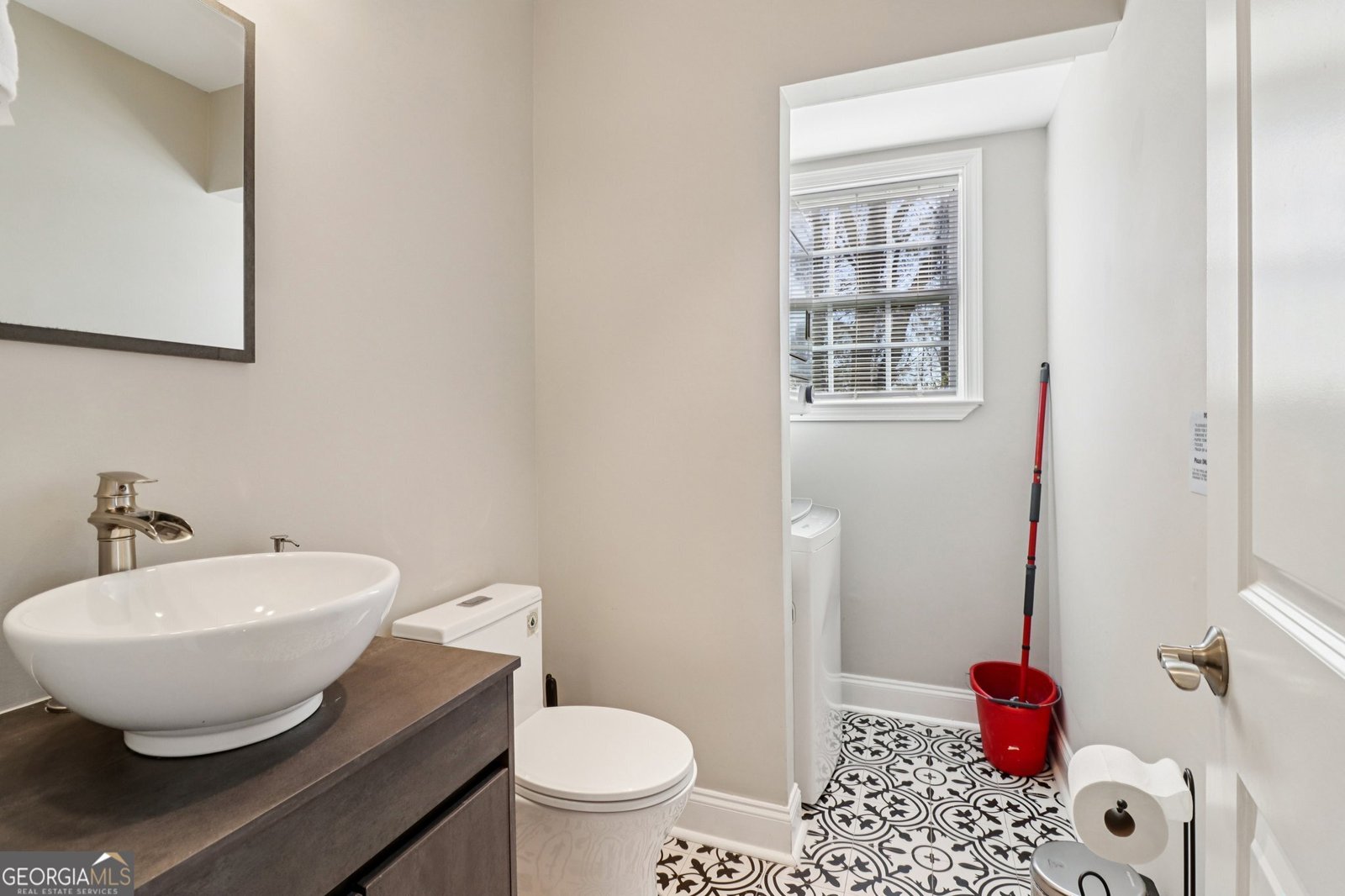 1390 Almont Drive Atlanta - Photo 8