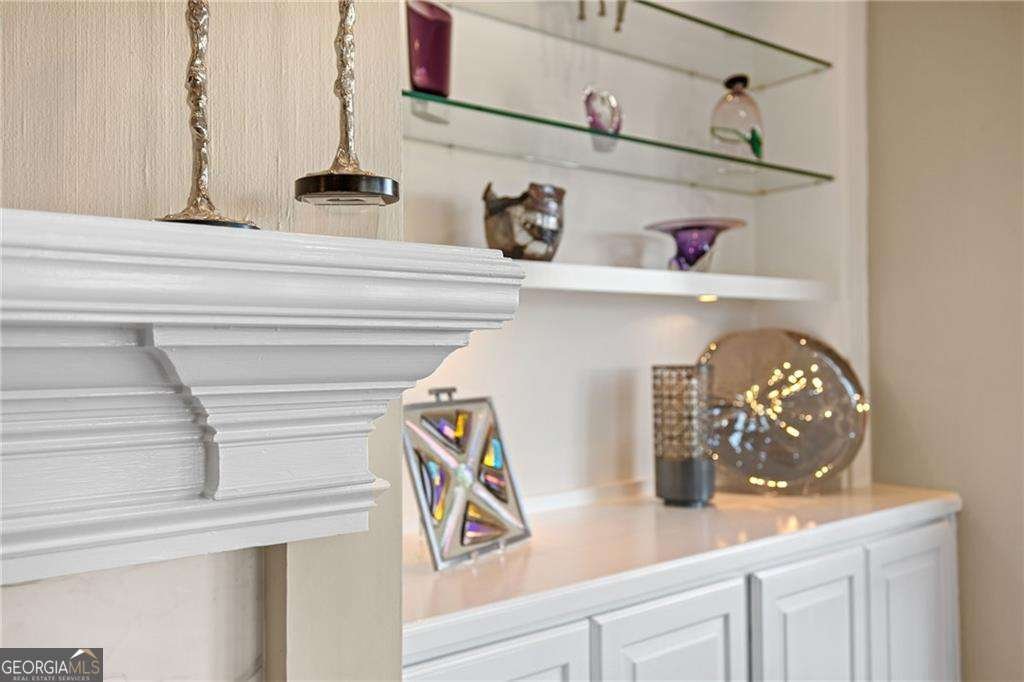 1095 Edgewater Drive Sandy Springs - Photo 22