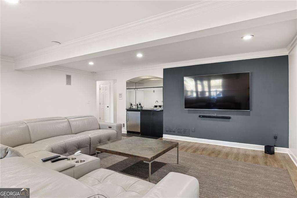 1095 Edgewater Drive Sandy Springs - Photo 41