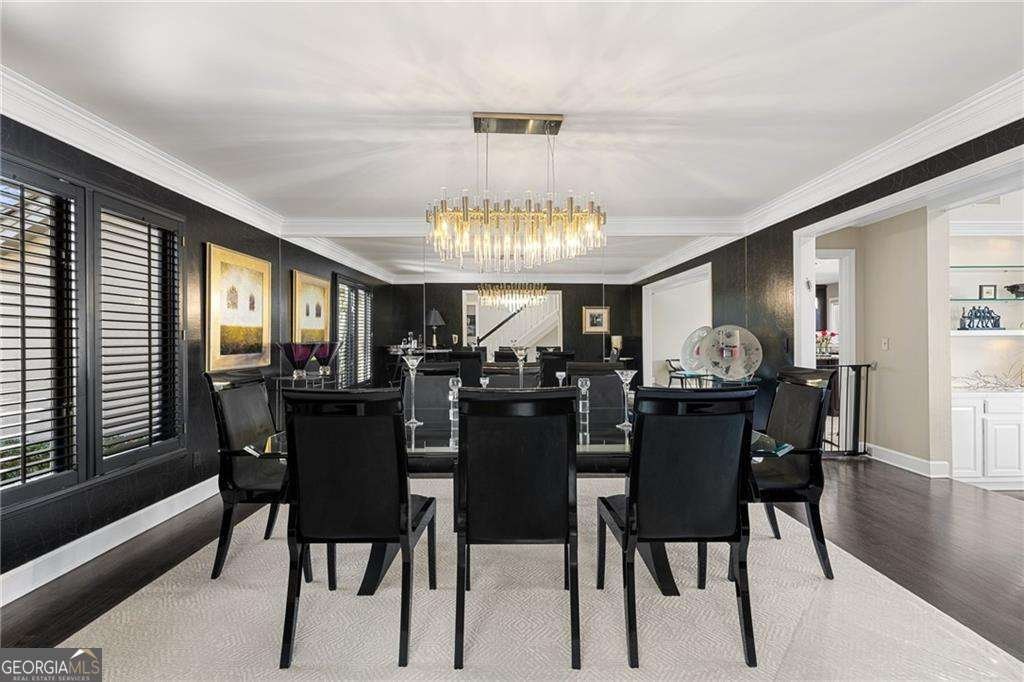 1095 Edgewater Drive Sandy Springs - Photo 7