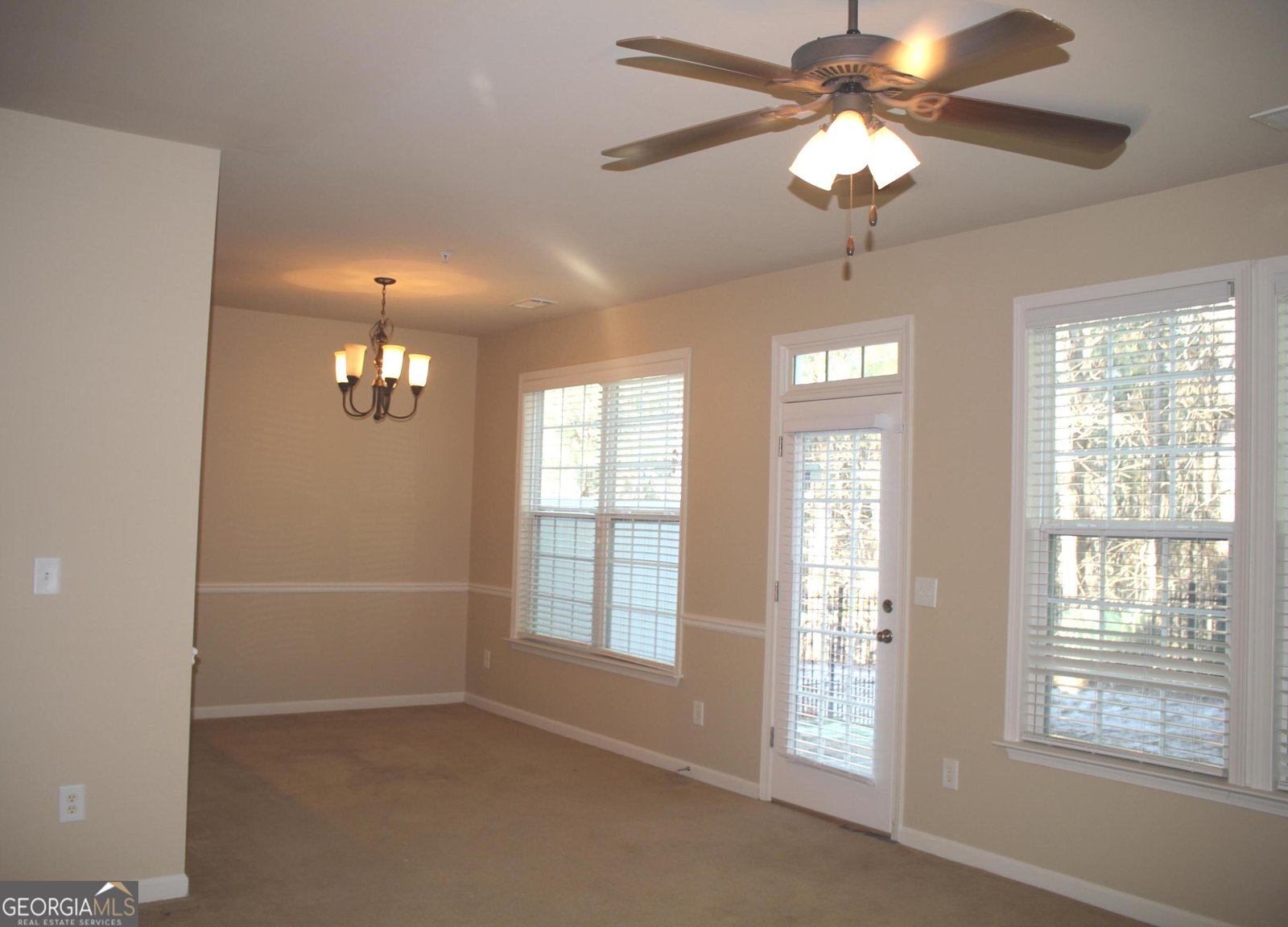 3328 Castleberry Village Circle Cumming - Photo 6