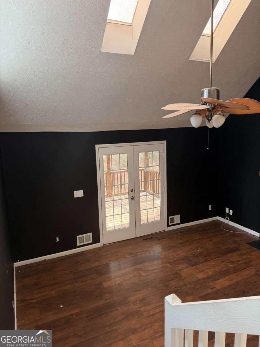 4425 Kim Street Snellville - Photo 10