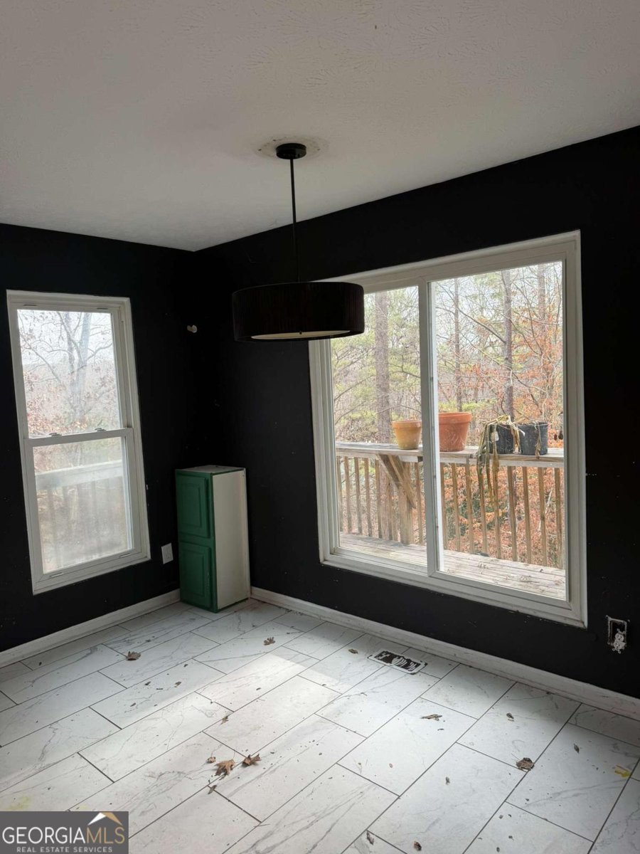 4425 Kim Street Snellville - Photo 16