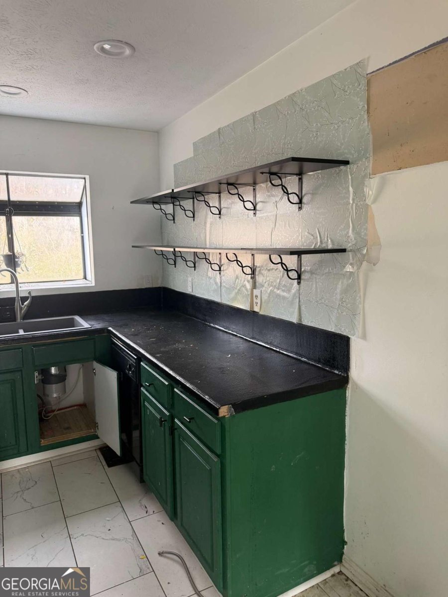 4425 Kim Street Snellville - Photo 18